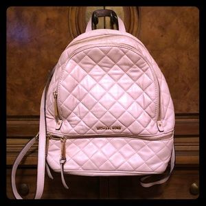 Michael kors back pack